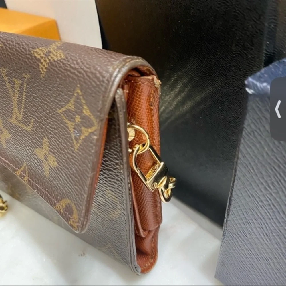 Authentic Louis Vuitton Monogram Trifold Crossbody